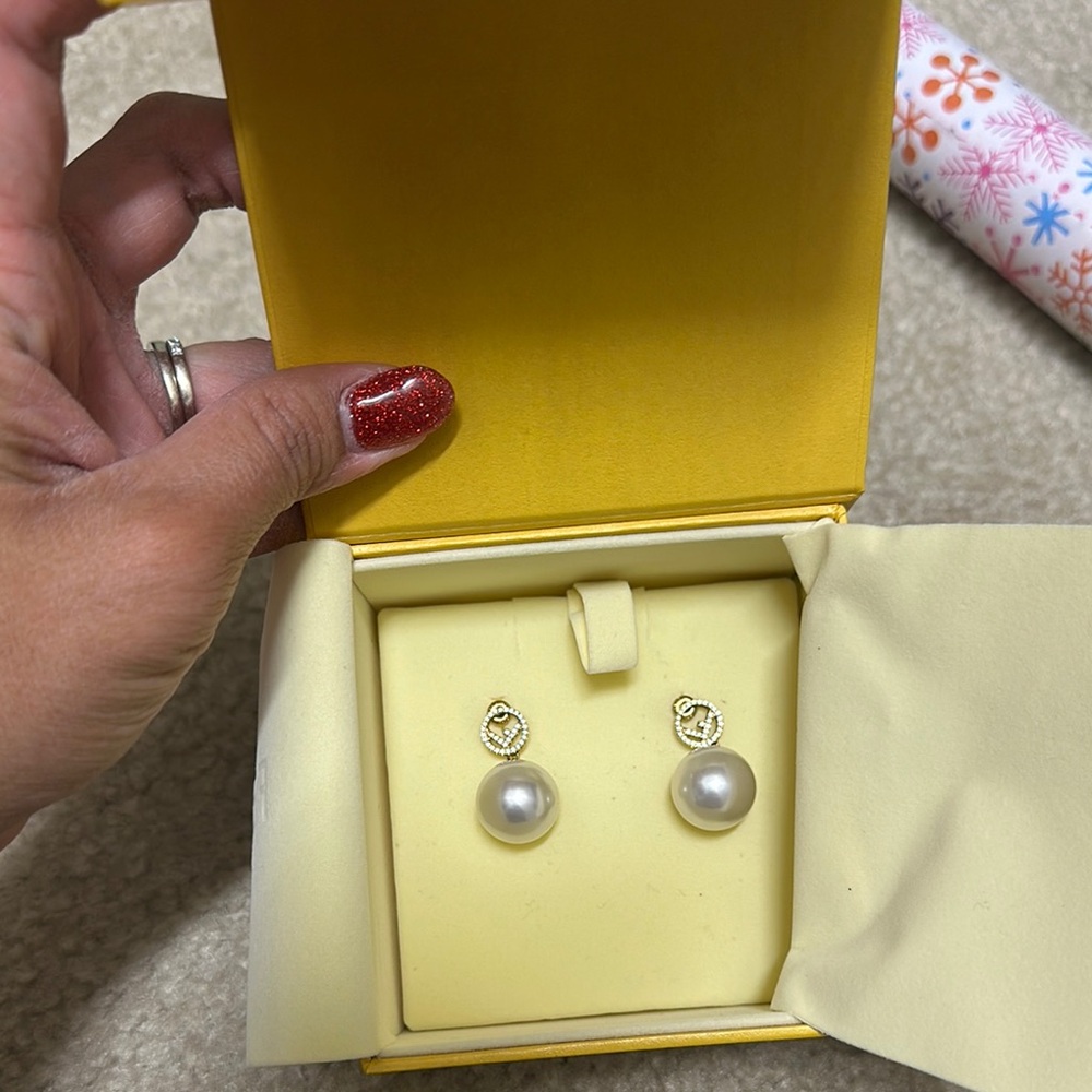 Elegant Pearl Drop Earrings